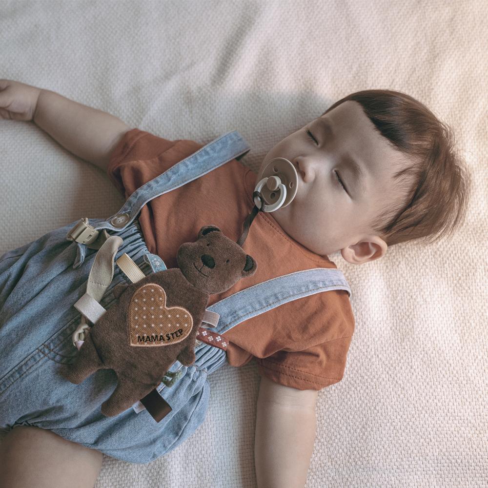 Portable mini sensory comfort "bear doll" - a gift box package(Bell sound)