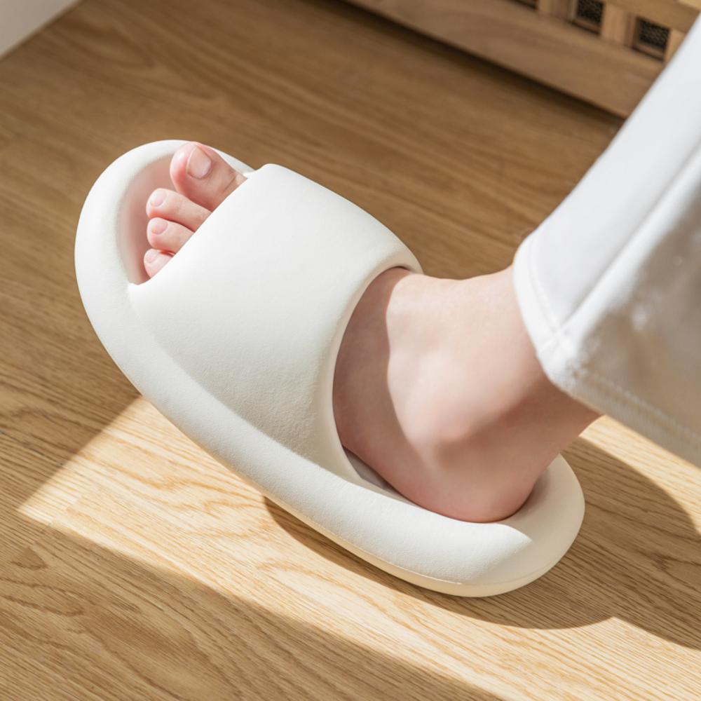 Modernlines Slippers White 230