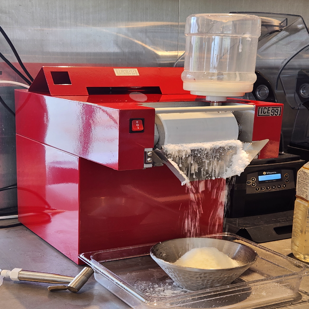 FLAKE ICE MAKER