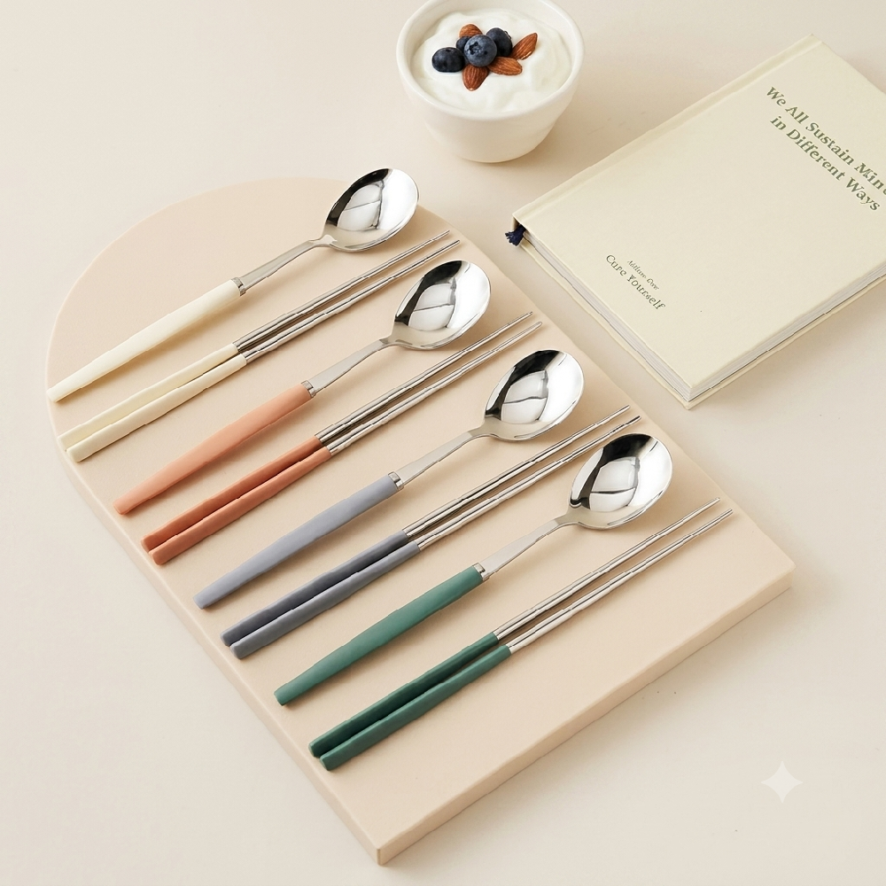 Lightweight Chopsticks and Spoons 2