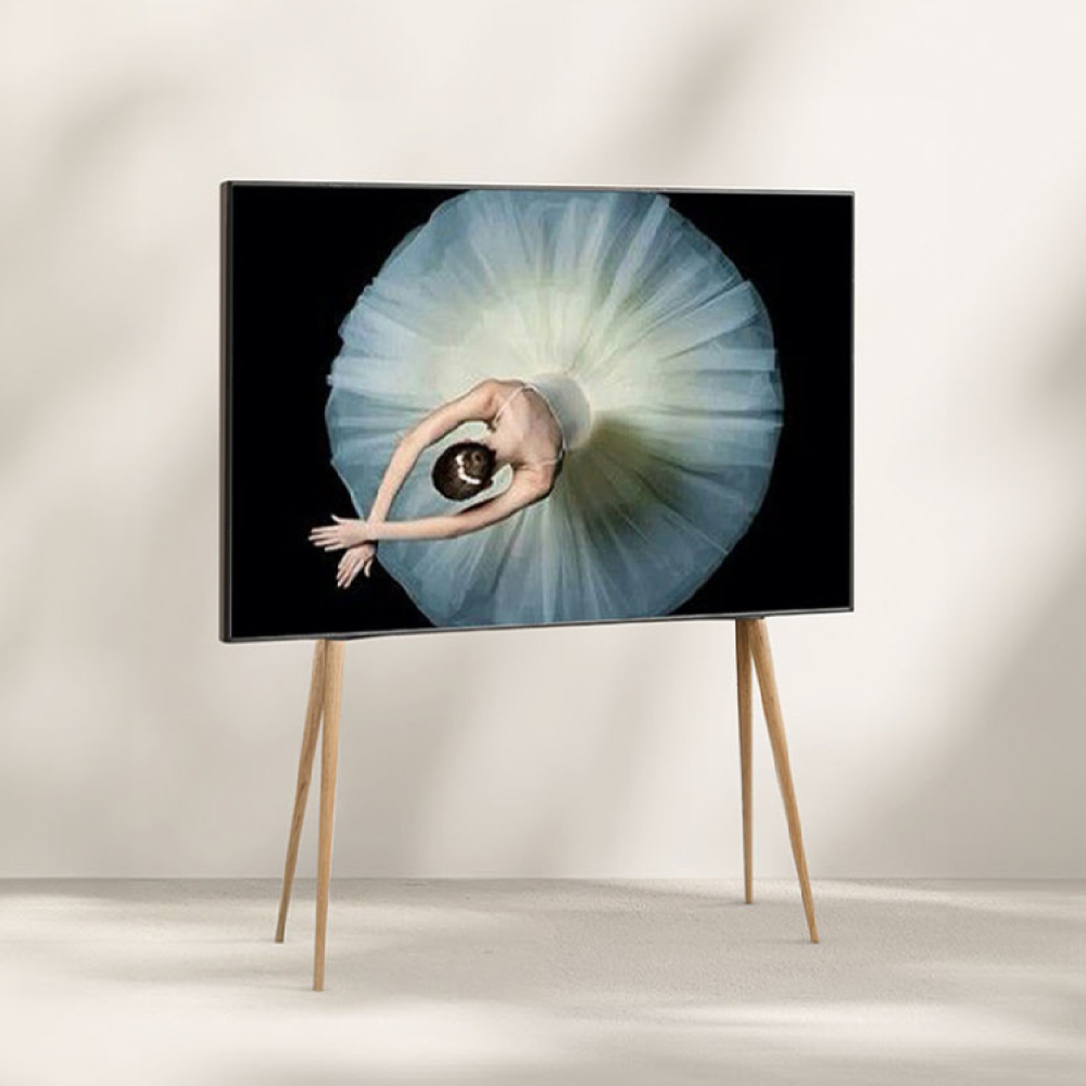 Easel TV Stand