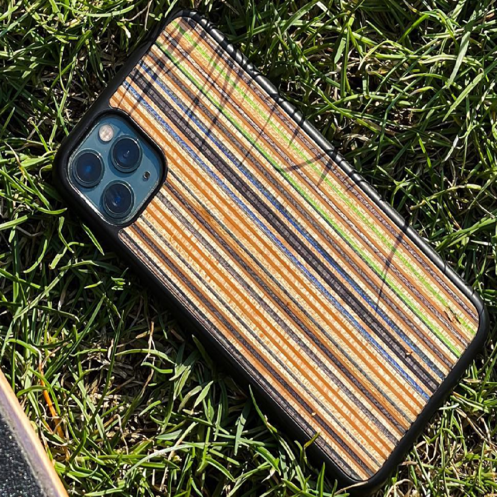 UPCYCLE SMARTPHONE CASE